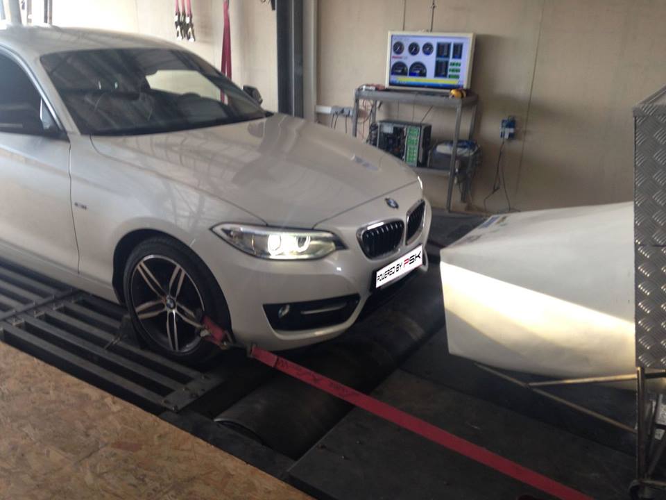 bmw 2 on dyno